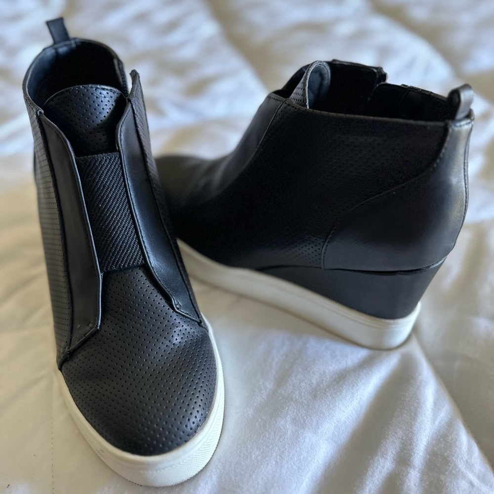 MIA Black Wedge Sneaker